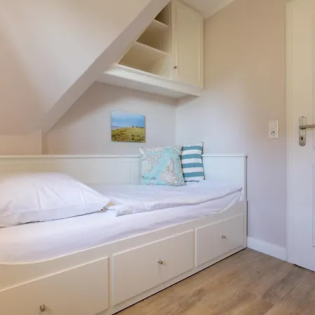 Achter Duenem App 6 *